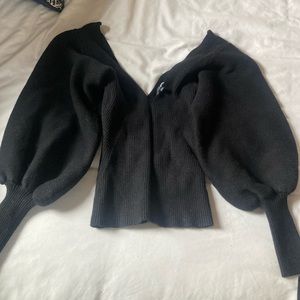 black balloon sleeve sweater